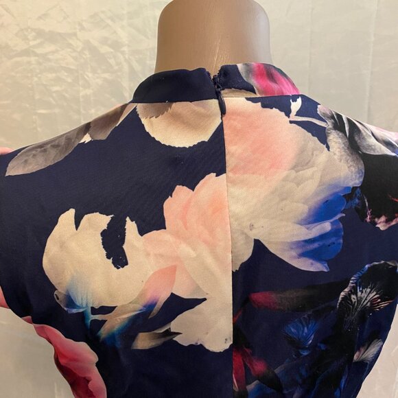 Betsey Johnson Floral Dress - Picture 5 of 8